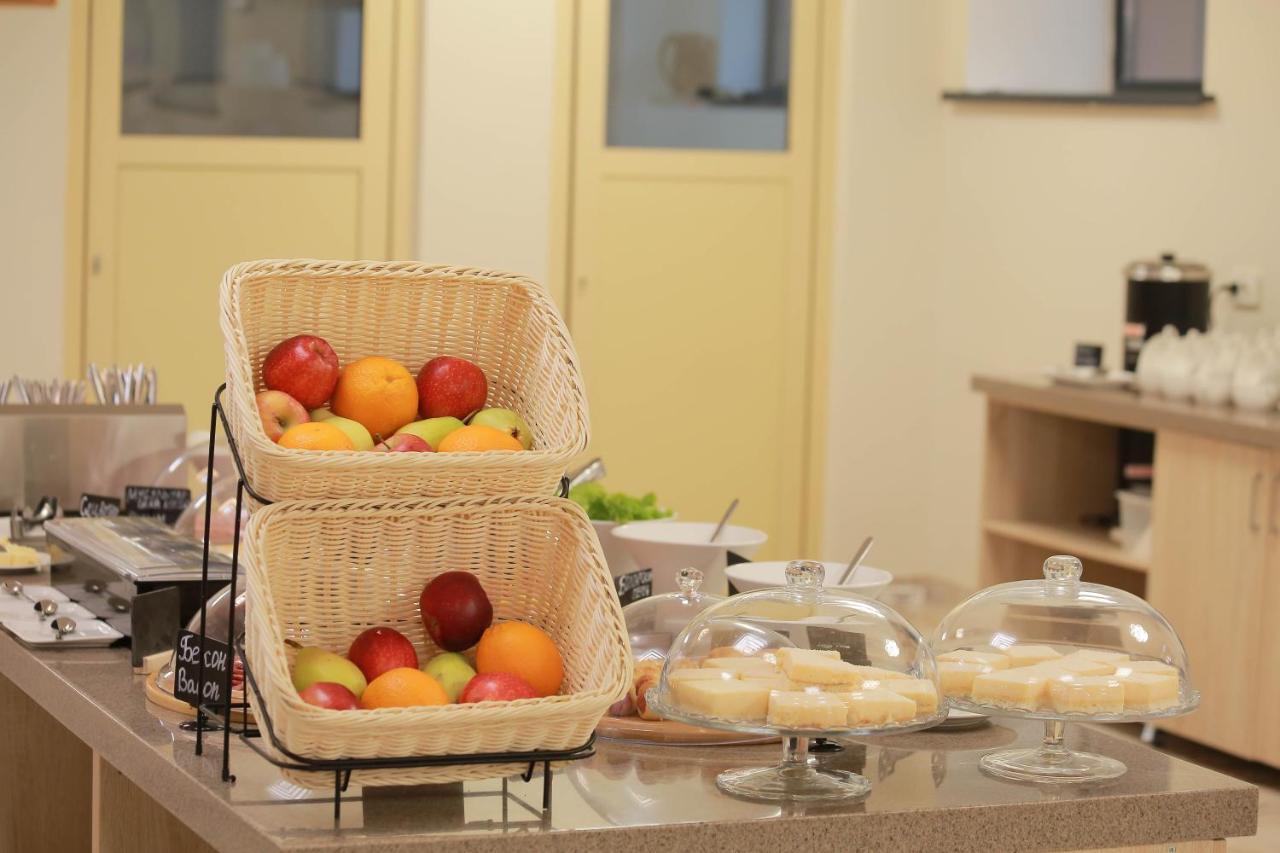Infinity Plaza Block 1 Hotel Atyrau Ngoại thất bức ảnh