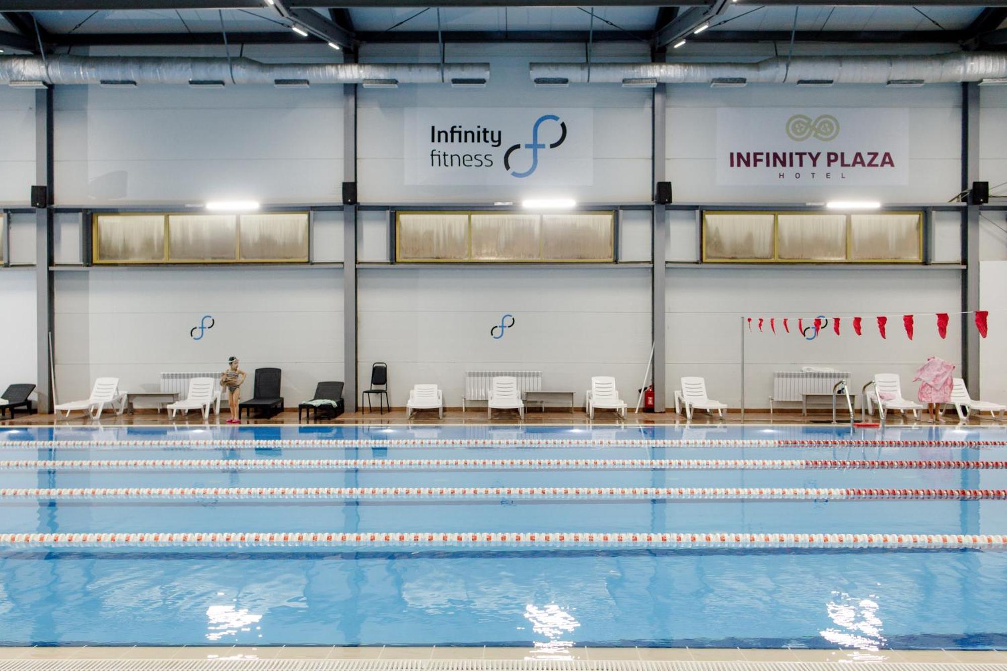 Infinity Plaza Block 1 Hotel Atyrau Ngoại thất bức ảnh
