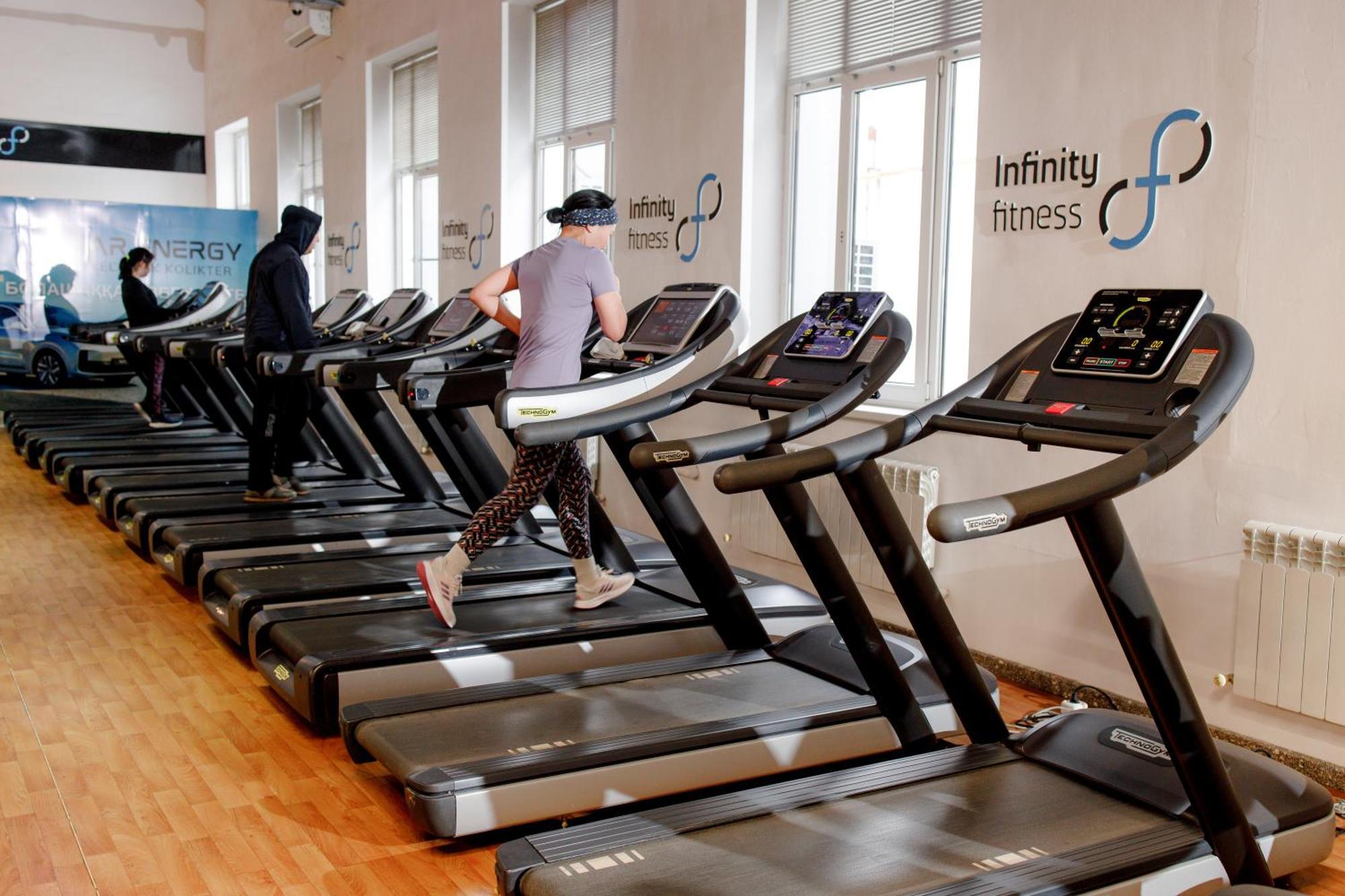 Infinity Plaza Block 1 Hotel Atyrau Ngoại thất bức ảnh